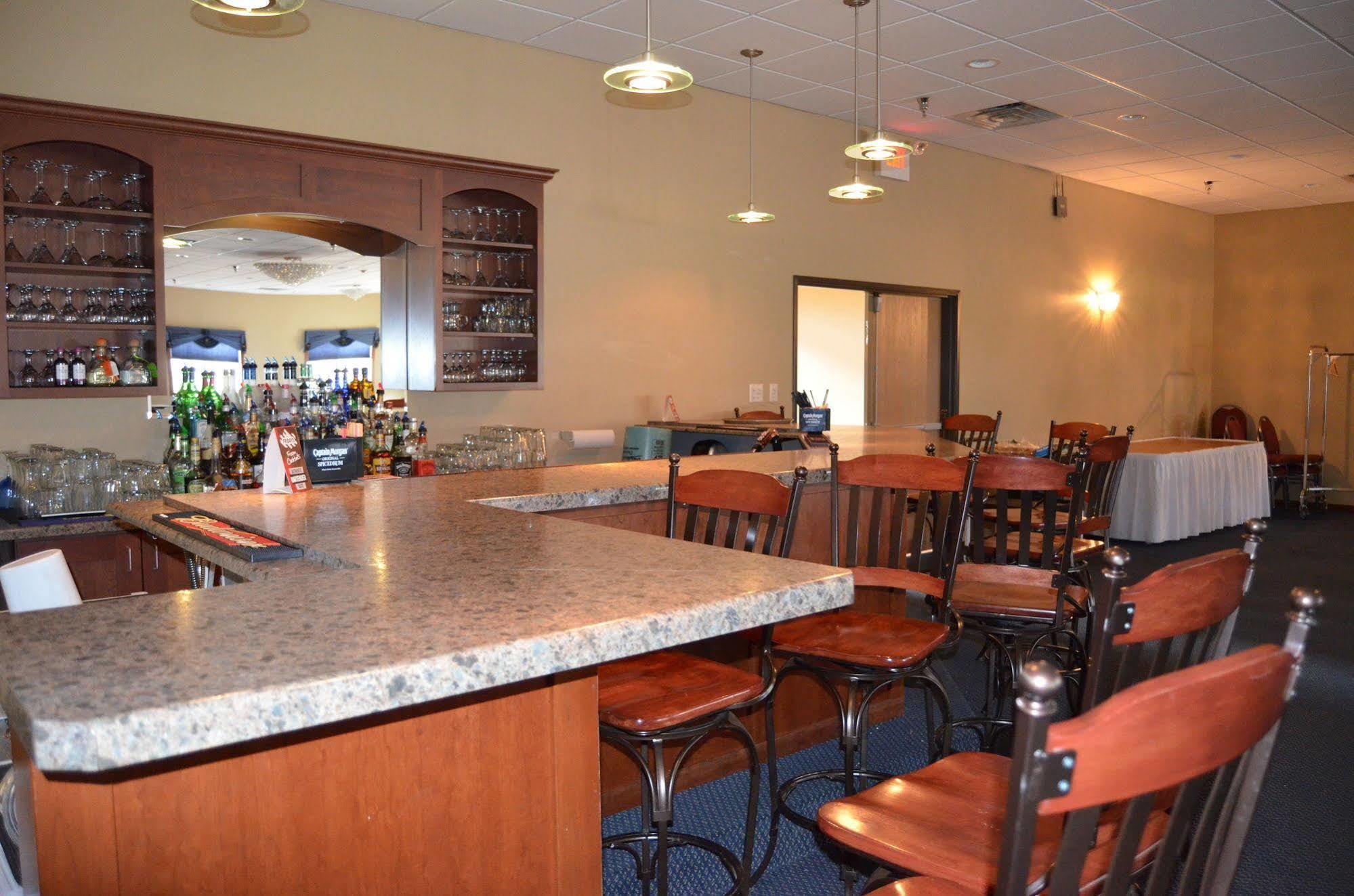 Econo Lodge Rice Lake Екстер'єр фото